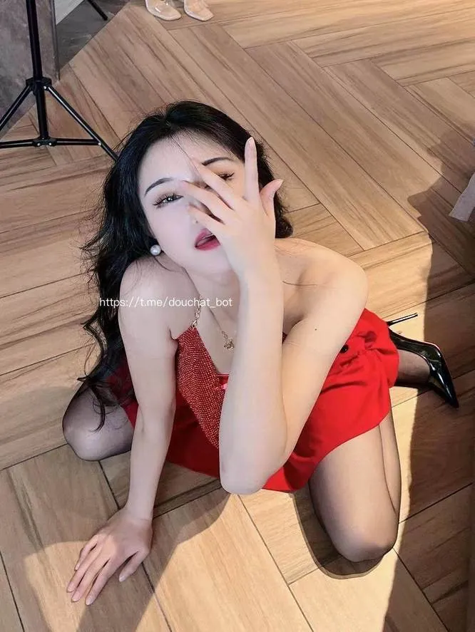 叫我小辰妈4kcos照片全集下载