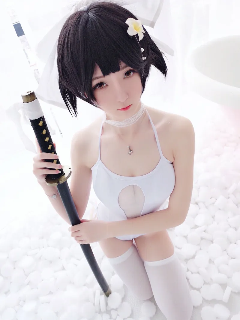 一小央泽写真套图下载