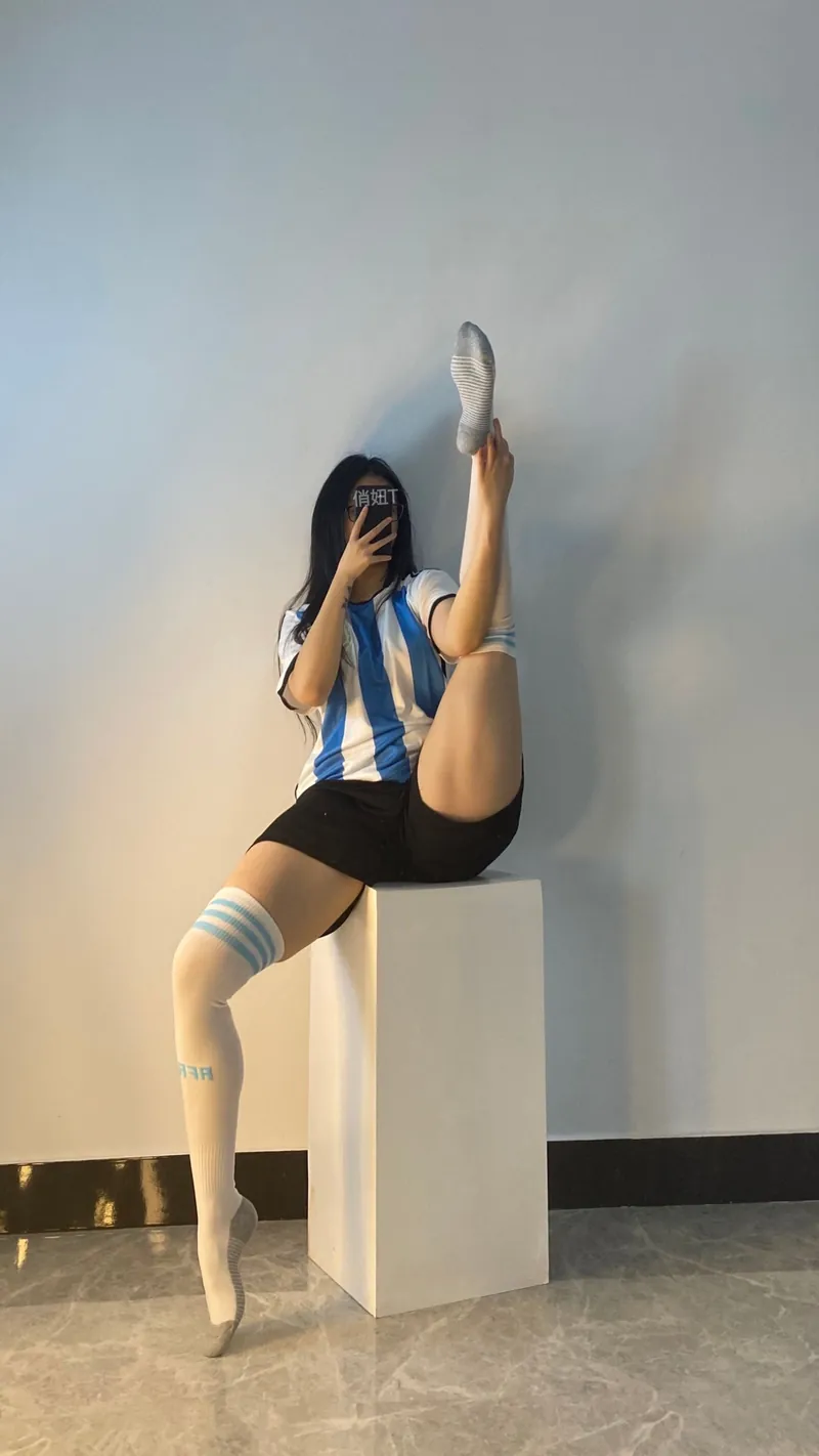 俏妞qiaoniuTT无修原图