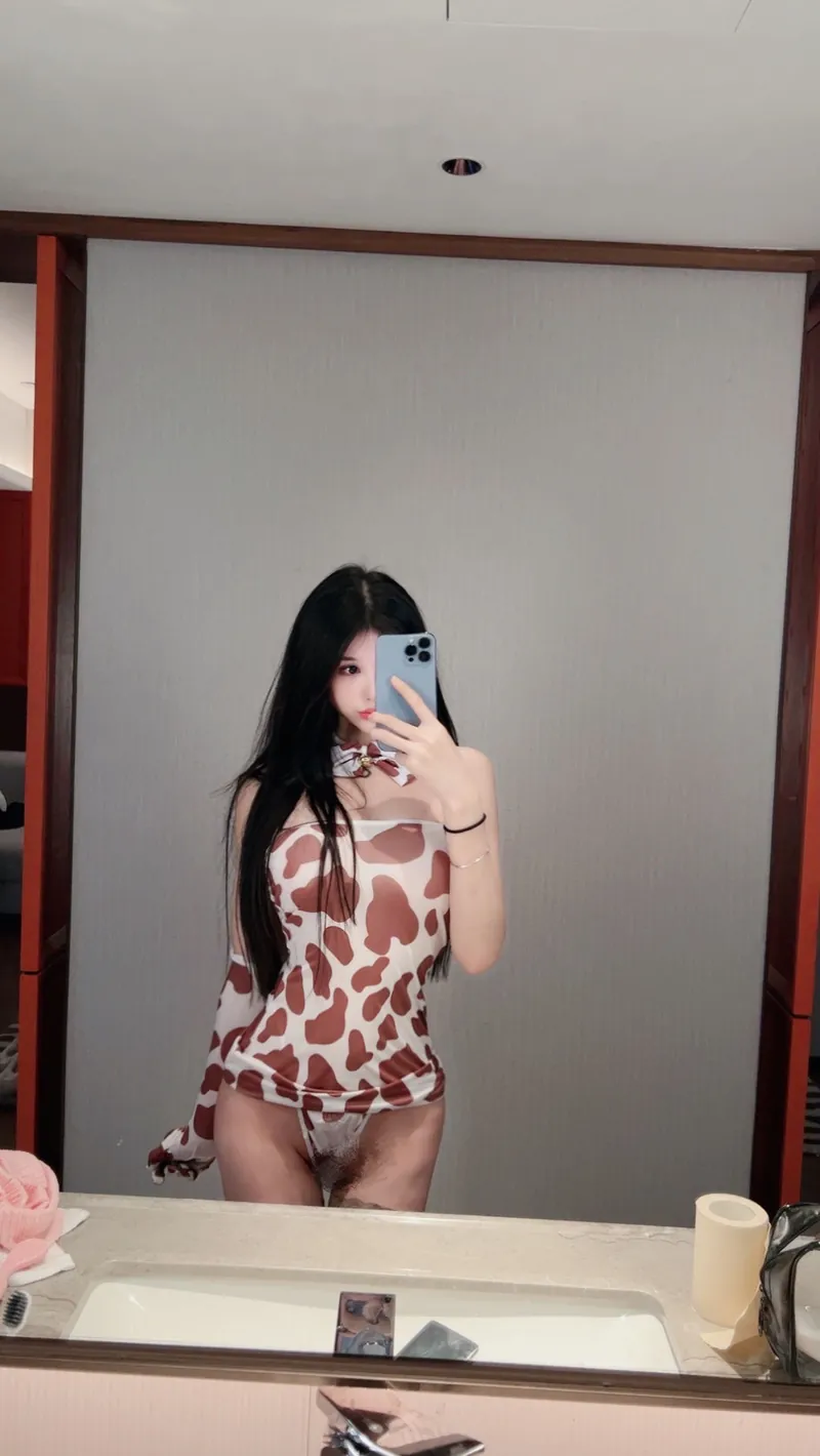 沈汝凡 超哇塞 cosplay